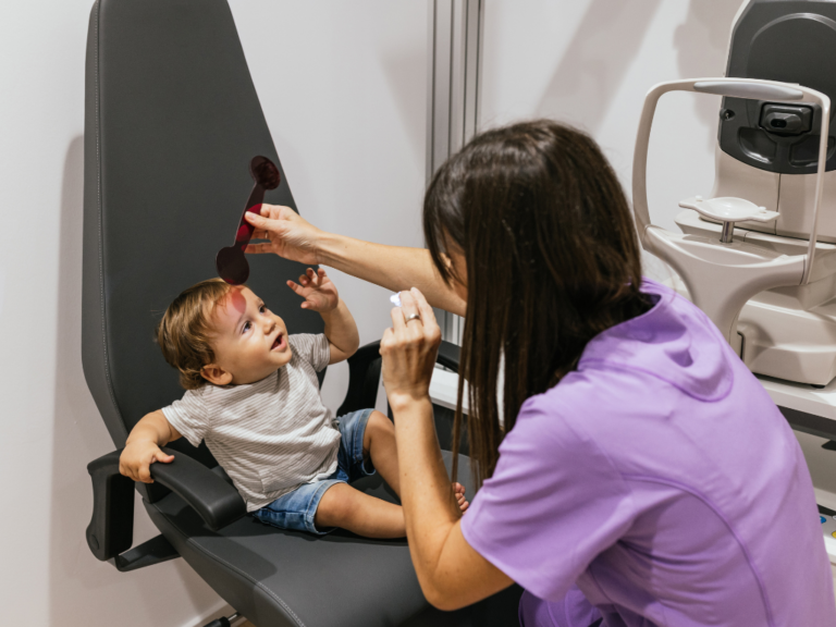 visita oculistica pediatrica
